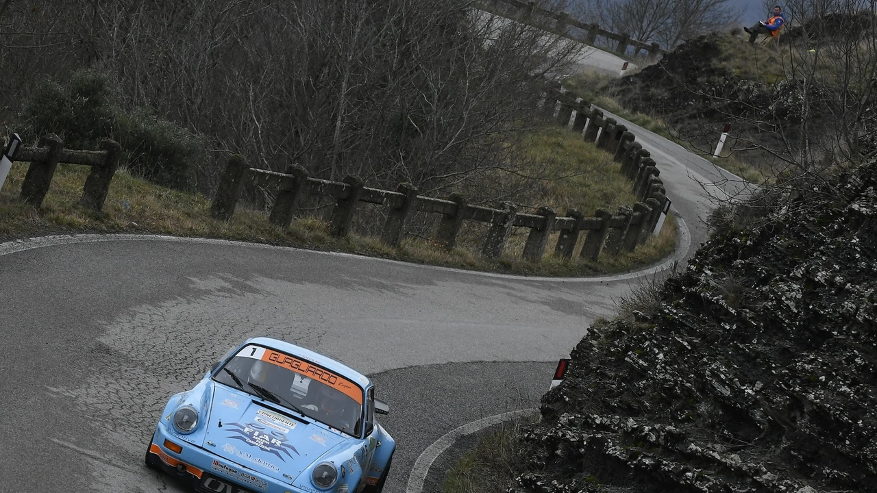 Matteo Musti (Porsche Carrera RS) vince il 15° Historic Rally delle Vallate Aretine