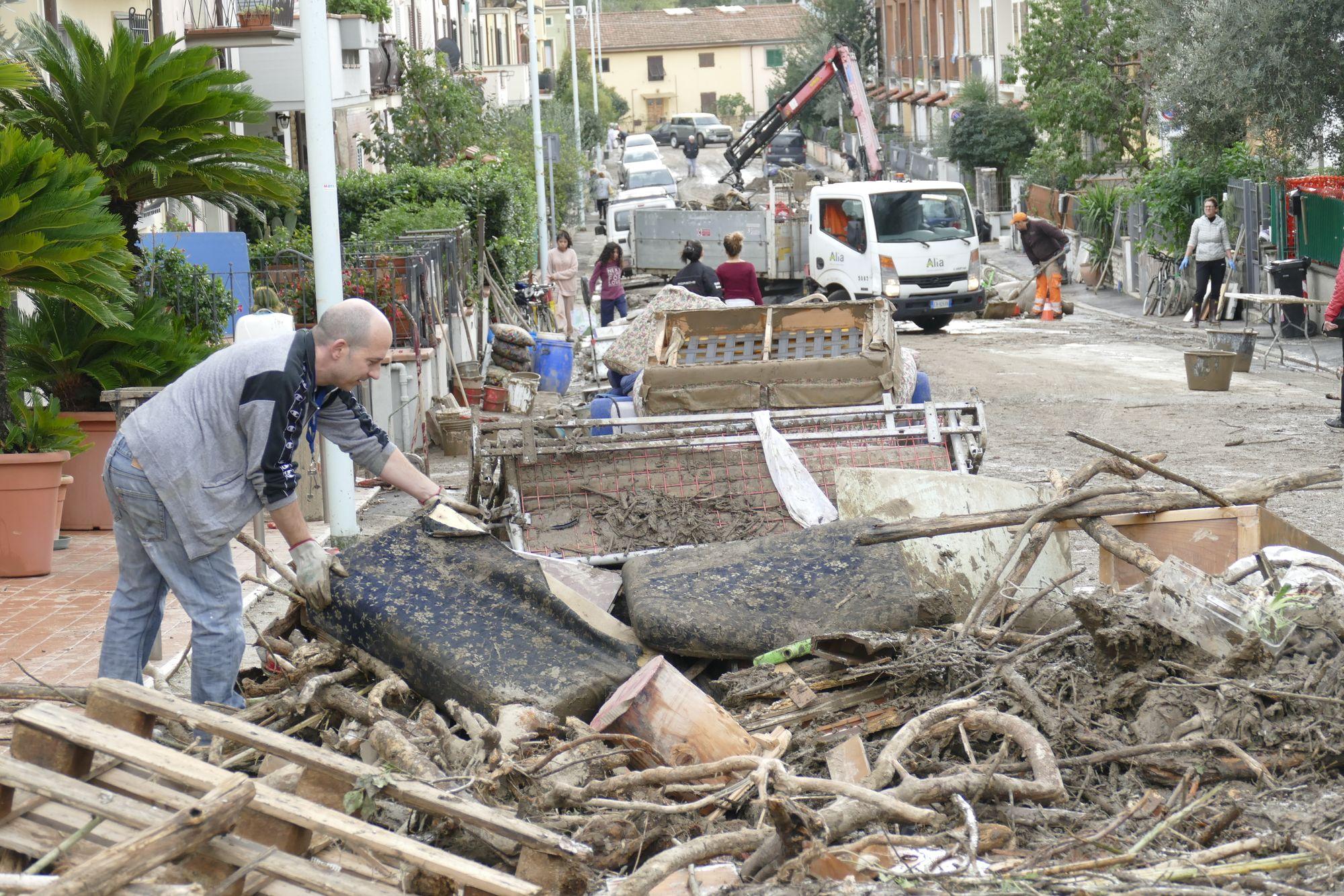 Inchiesta alluvione, le carte e le mappe: riflettori sulla filiera dei controlli sui piani di Protezione civile