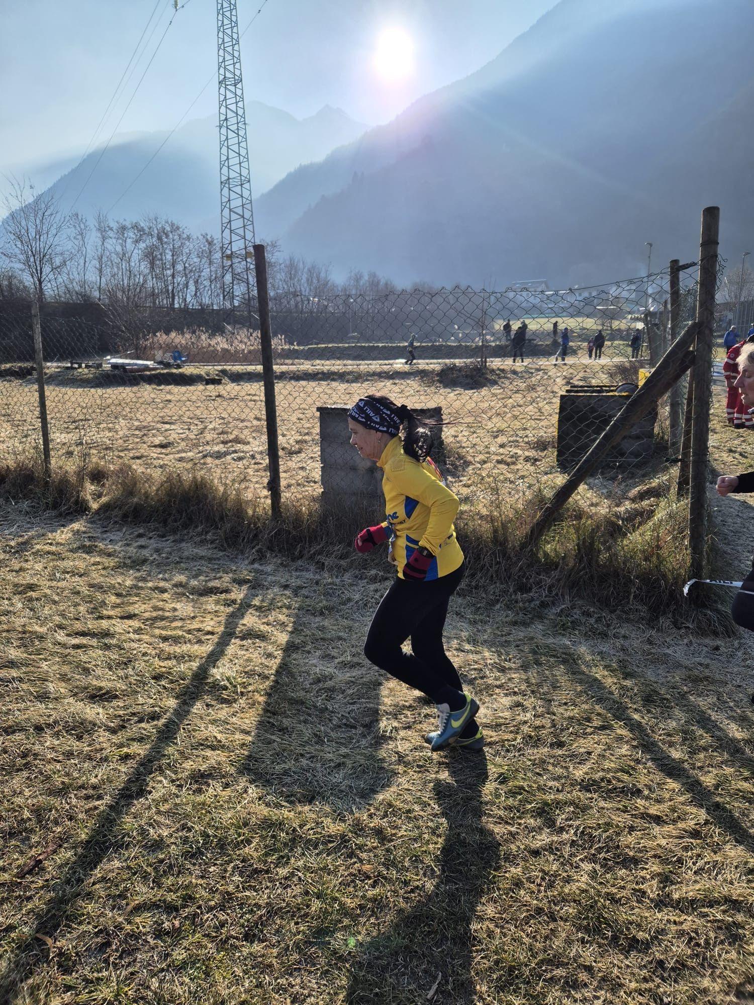 Imbenia, super maratoneta a 80 anni: “Ogni mattina mi alleno. Quando mi fermerò? Finché posso, corro”