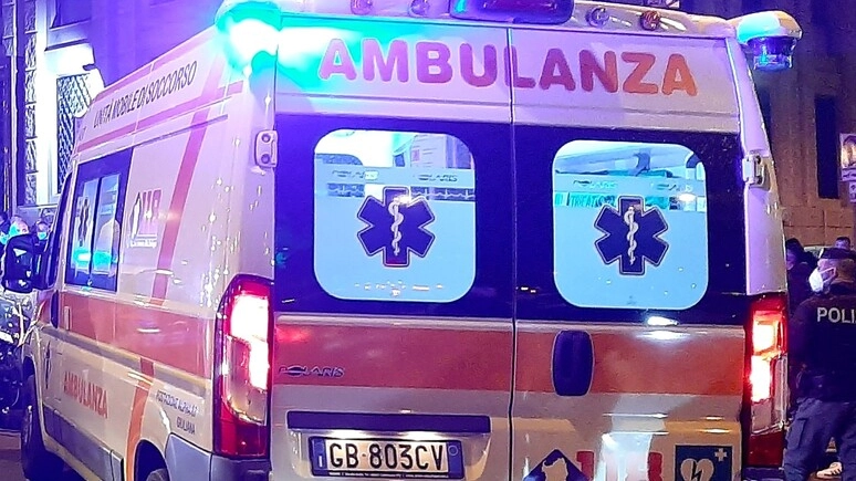 Un'ambulanza