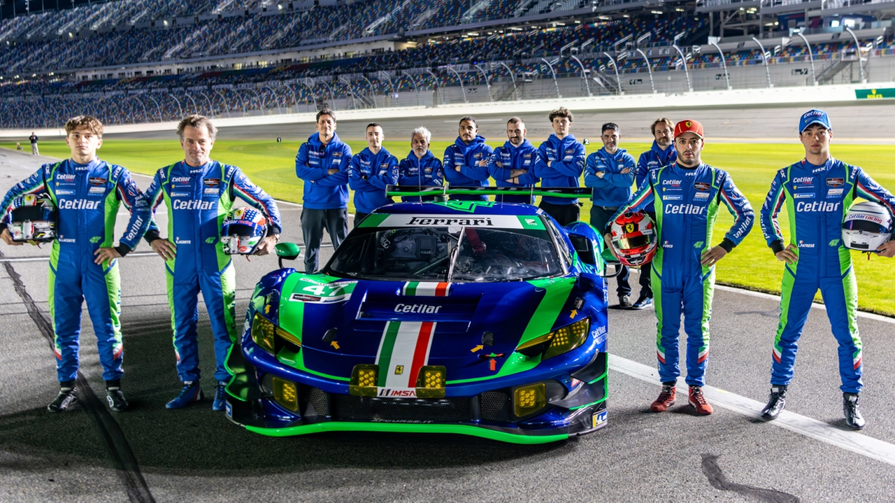 Tutto il team di Cetilar Racing