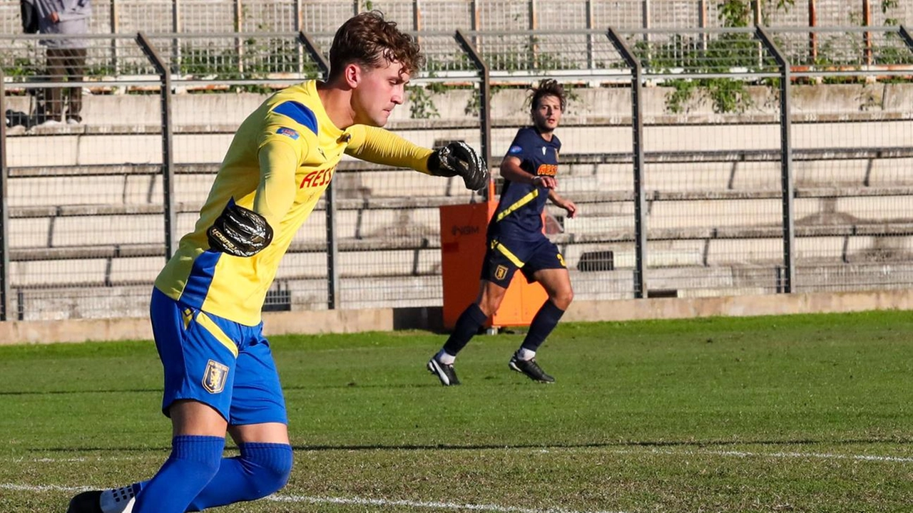 Pagnini, portiere del Figline, ha mantenuto la porta inviolata (FotocronacheGermogli)