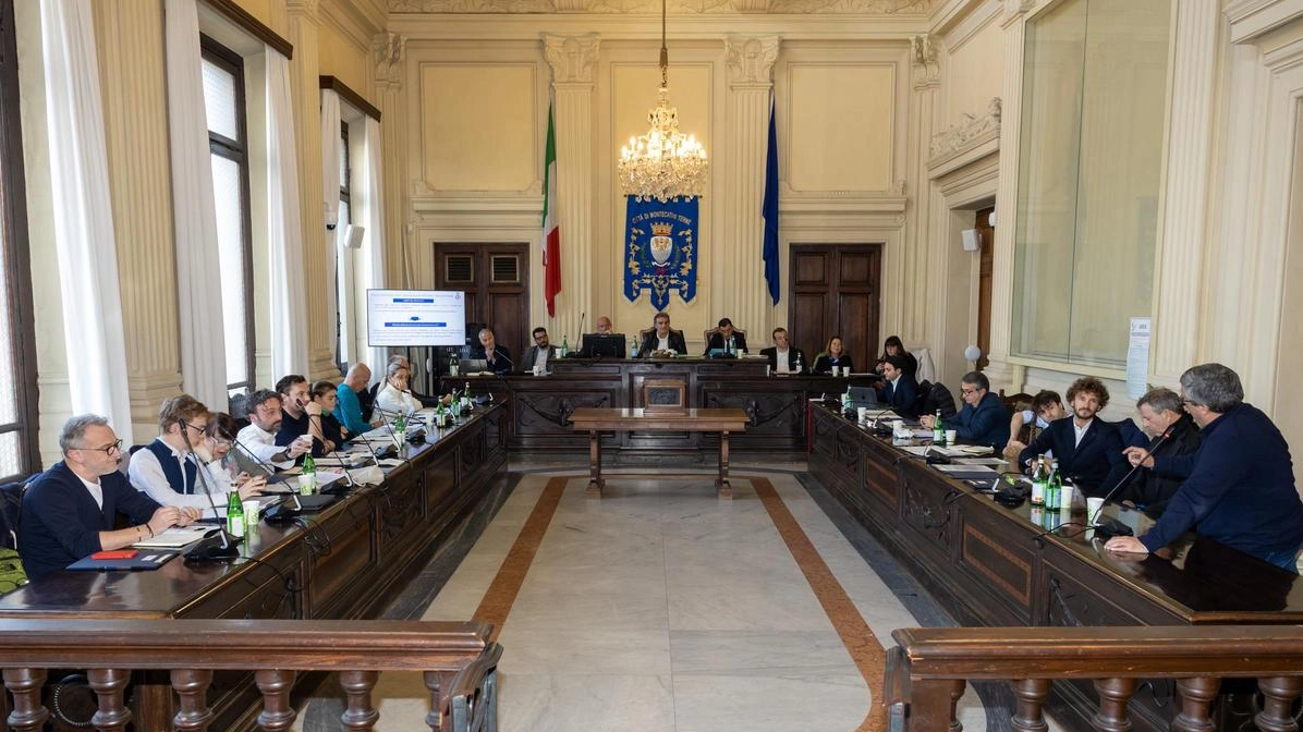 L’aula del consiglio comunale di Montecatini (Goiorani)