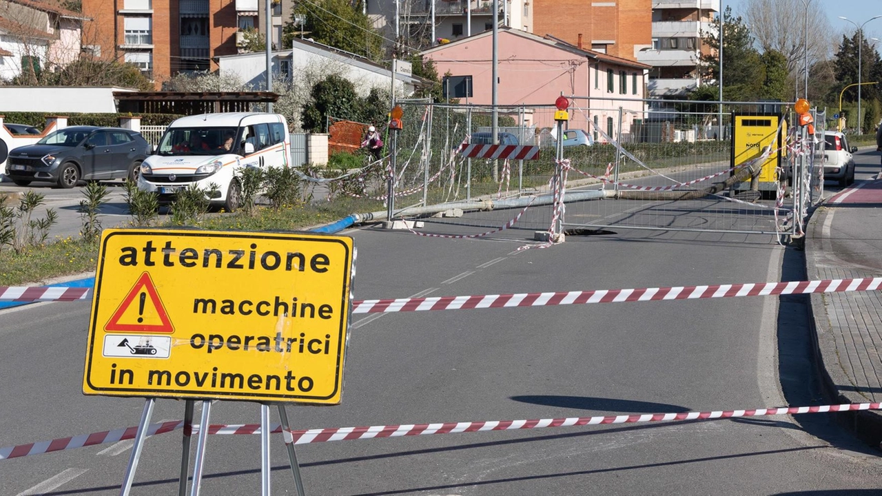 Il nostro test in orario ‘morto’ (per non rimanere intrappolati anche noi): 40 minuti andata e ritorno da Piazza Santa Caterina in un percorso ad ostacoli e a singhiozzo. Ma siamo fortunati .