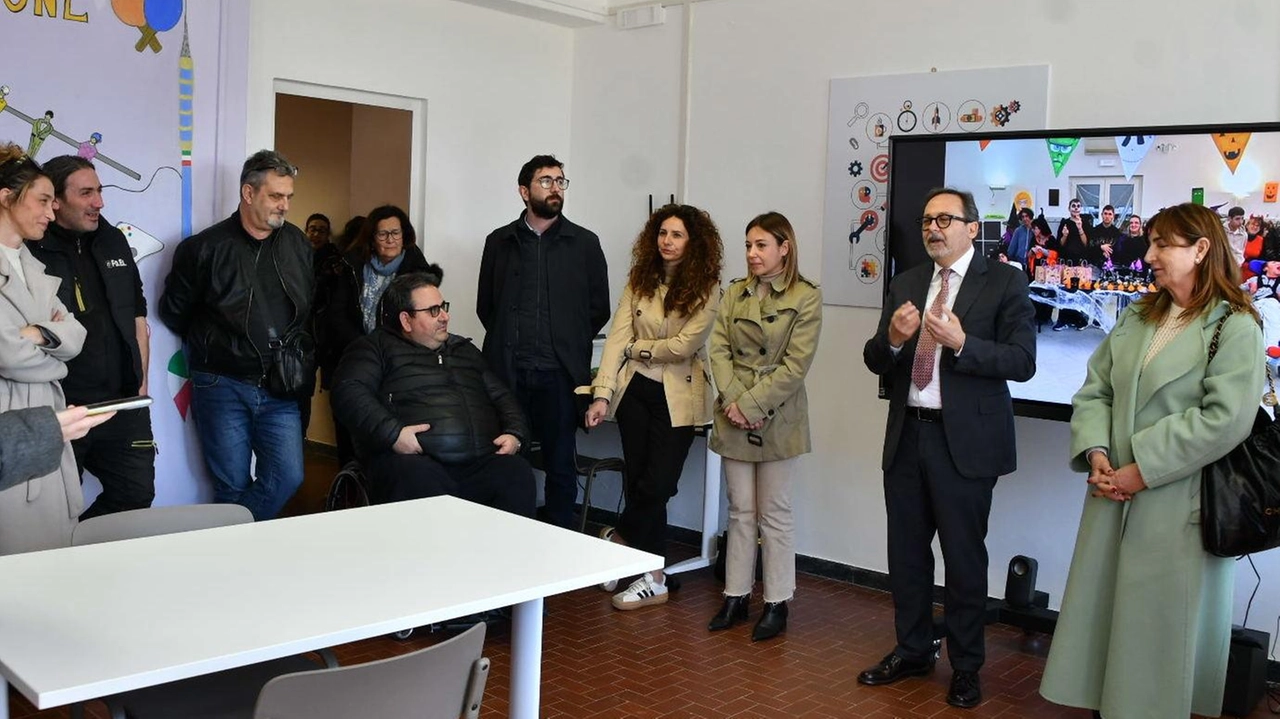 L’inaugurazione del centro educativo aggregativo ’Casone’ (foto di Paola Nizza)