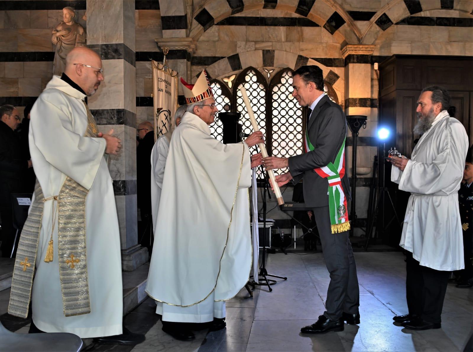 Tradizioni: si rinnova la cerimonia dello scioglimento del sacro voto a San Ranieri