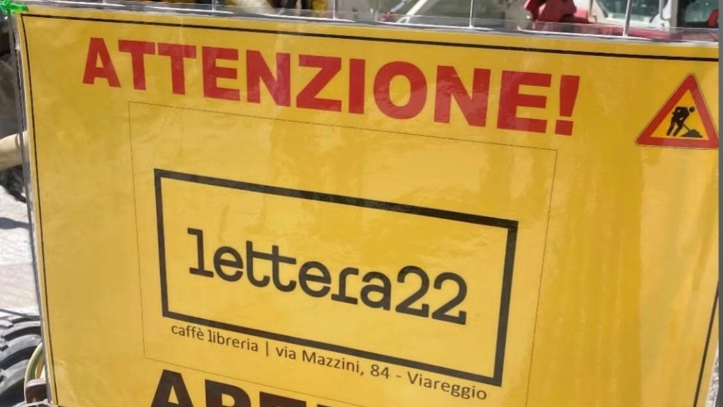 Nuovi cartelli tra i lavori. Ma a metterli sono gli stessi commercianti