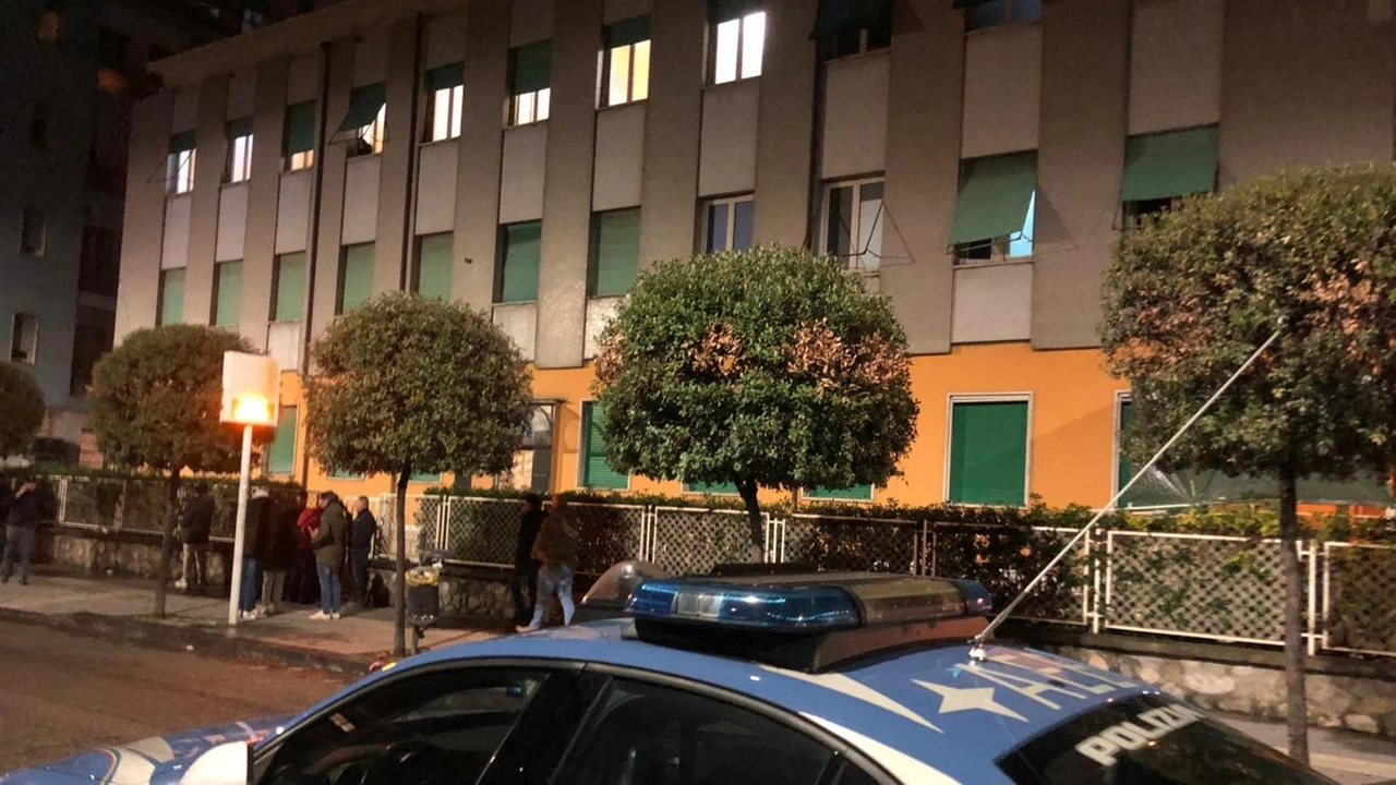 L'uomo e la donna fermati dalla polizia