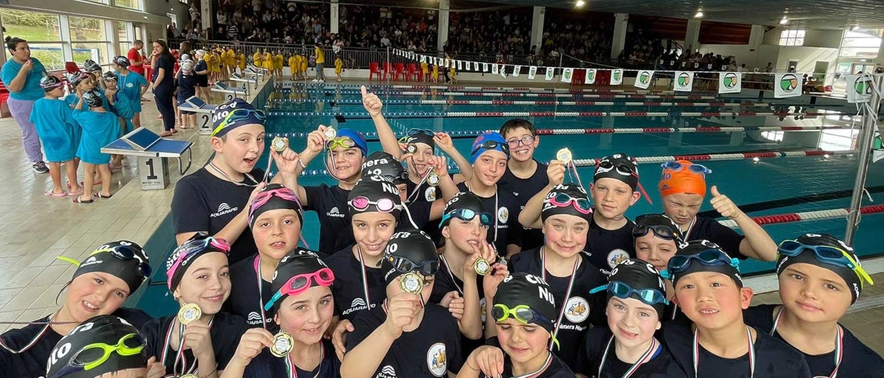 Trentotto medaglie per il debutto della Chimera Nuoto nei campionati preagonistici Propaganda