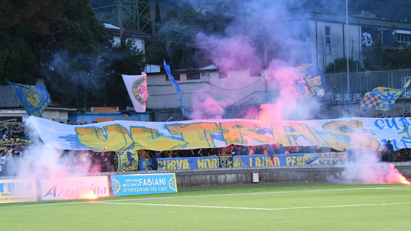 I tifosi azzurri (foto Delia)