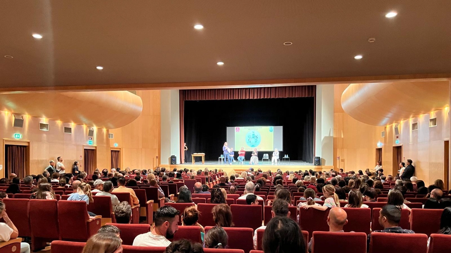 Un progetto di educazione civica. Coinvolte tutte le scuole di Colle