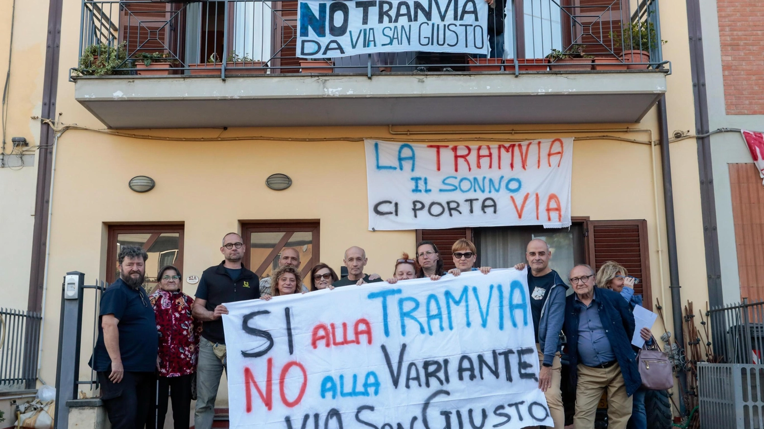 Piano per il tram in via San Giusto. Residenti contro gli espropri