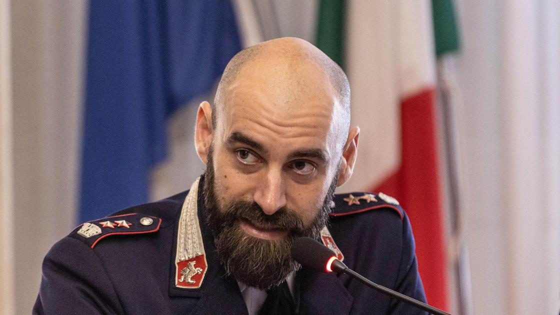 Aggressione col tirapugni alla fiera. Polizia locale denuncia sedicenne