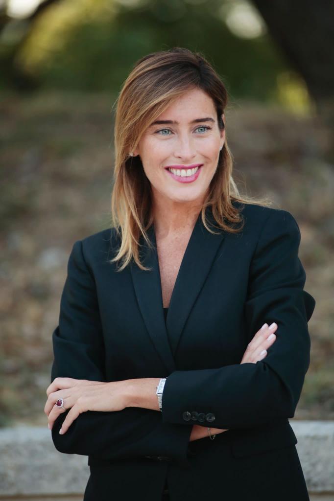 https://www.lanazione.it/image-service/view/acePublic/alias/contentid/NmY2OTI4MTAtNDQxNS00/0/maria-elena-boschi-43-anni.jpeg