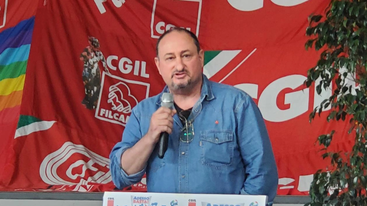 Pierpaolo Micci, segretario Filcams Grosseto, spiega i motivi per i quali è stato proclamato lo stato di agitazione per la giornata di domani