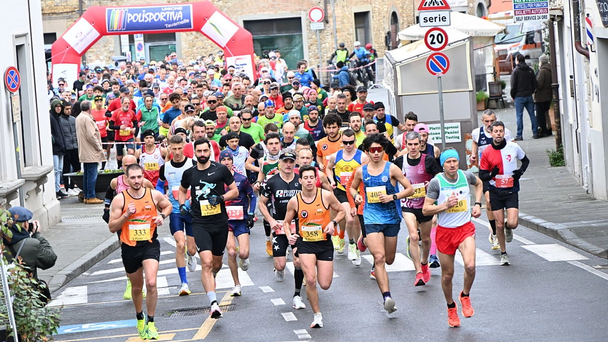 Maratonina di Tavarnelle, foto e classifica della 42esima edizione