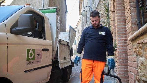 Raccolta differenziata in Valdarno. Molte luci e poche ombre