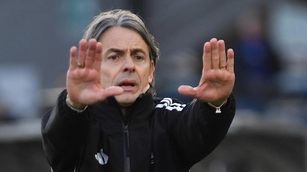 Filippo Inzaghi, 51 anni, mentre dirige la squadra (foto Masotti per Valtriani)