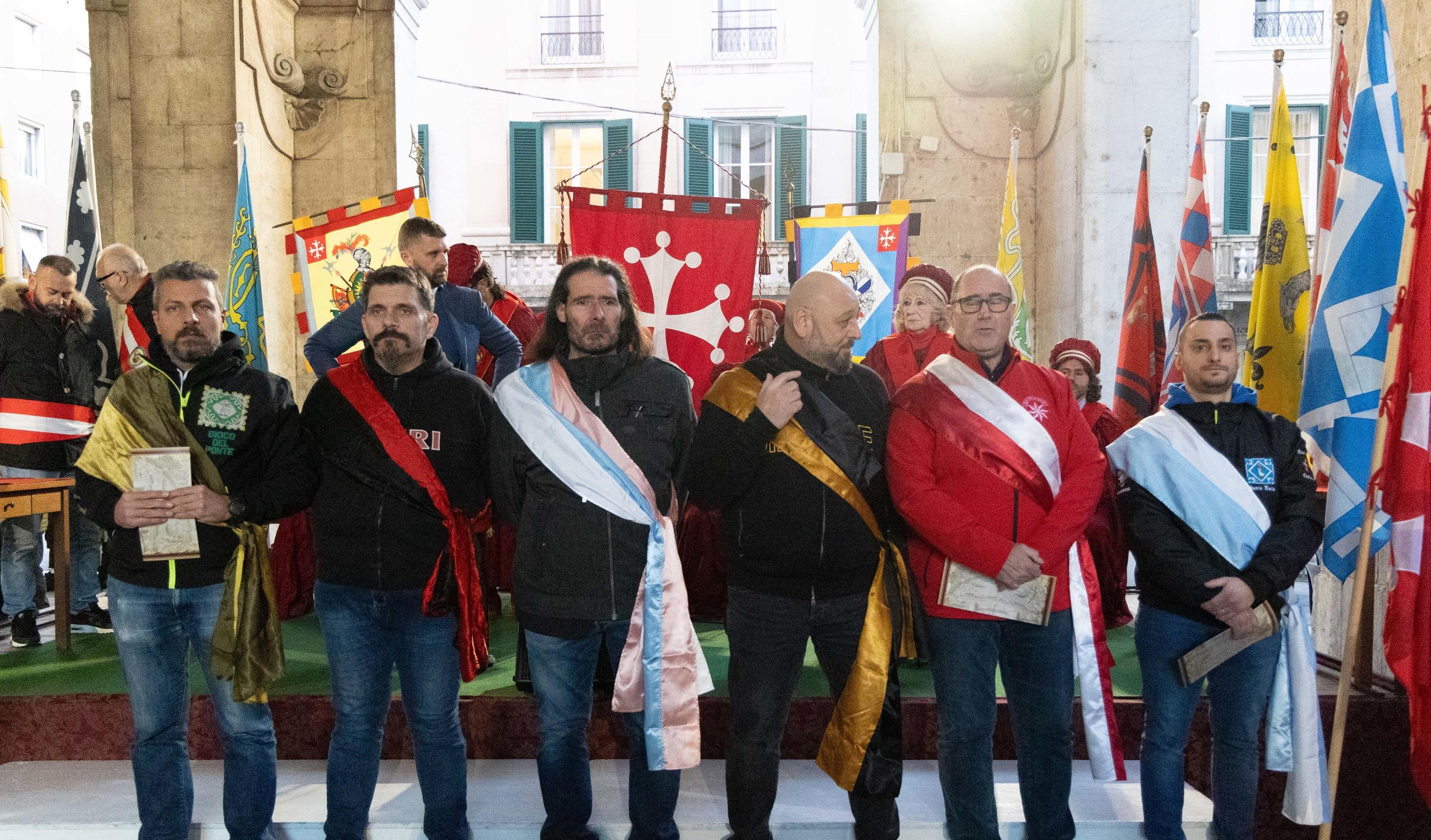 Ecco il "Dì di Sant’Antonio Abate". Corteo e investitura dei capitani. Inizia l’anno delle tradizioni pisane