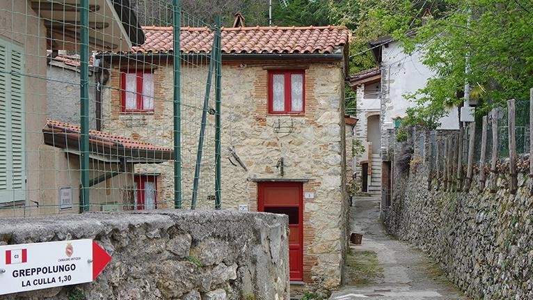 Il paesino di Gombitelli: una quindicina di famiglie segnalano una strada inagibile che rende loro difficoltoso il rientro a casa