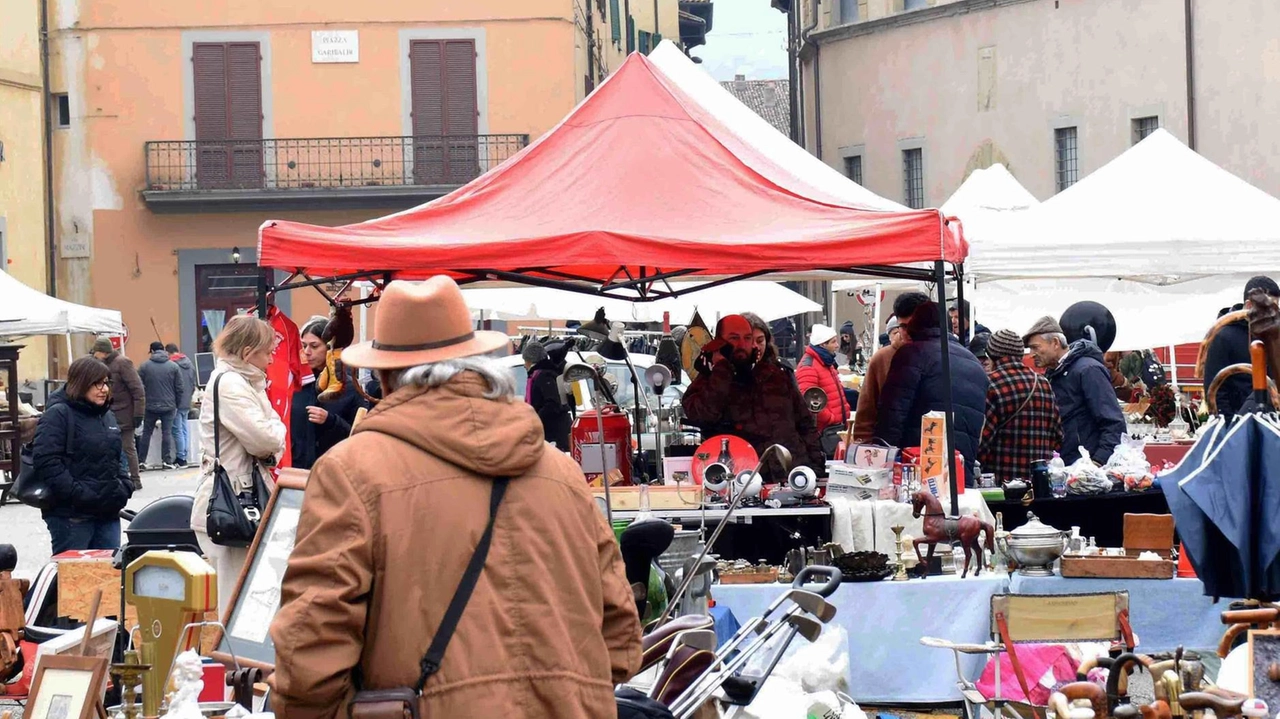 A Città di Castello edizione straordinaria di Retrò e pista di ghiaccio in centro. Montone tra jazz e visite guidate. A Umbertide la rassegna "a cielo aperto".