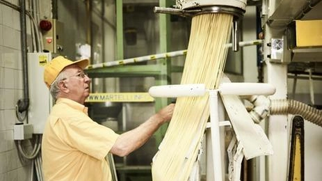 Dino Martelli. all’essiccatoio degli spaghetti: il più antico d’Italia