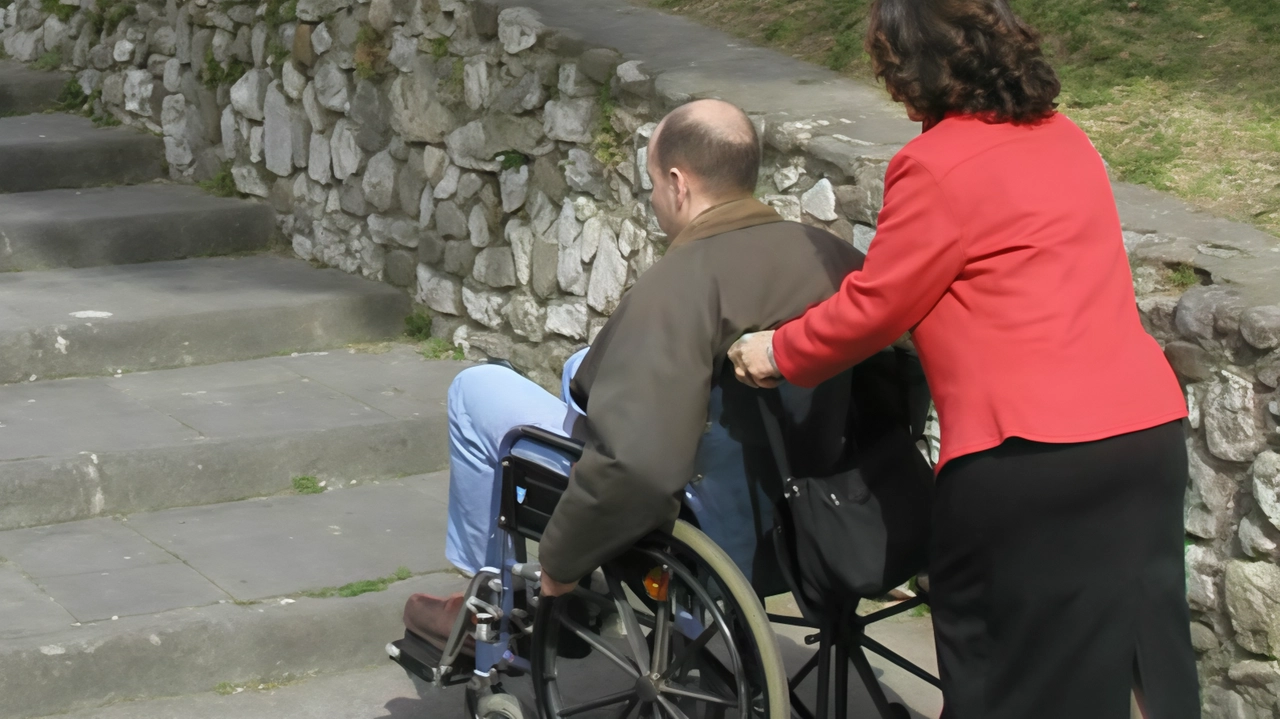 Al via i lavori da 320mila euro per trasformare il giardino in uno spazio senza barriere aperto a tutti .