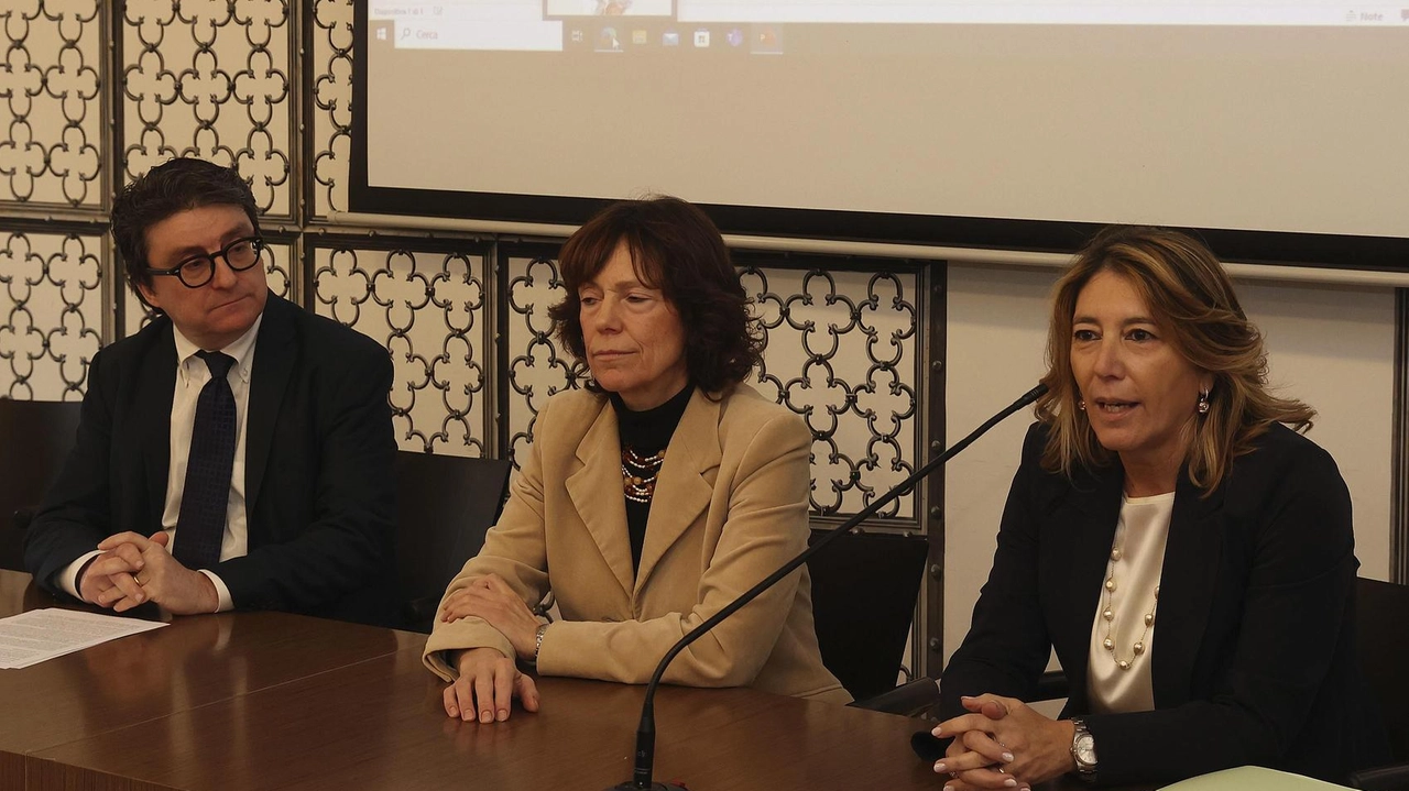 La presentazione di ’Siena città della musica’, con il presidente Cesare Mancini e i due assessori Vanna Giunti e Micaela Papi