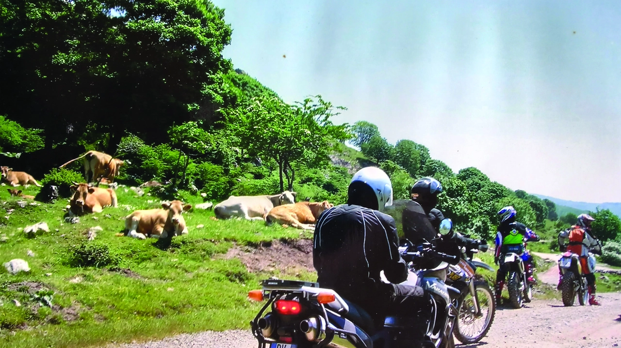 Il Moto Club al Raduno Passo Abetone del 1982