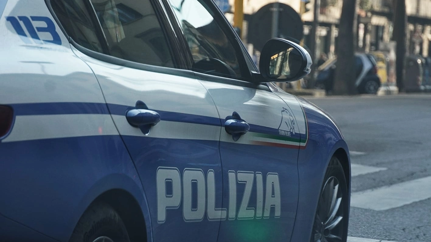 La polizia