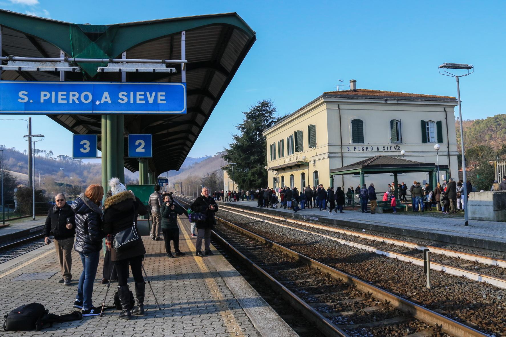 Sciopero generale di sabato 8 marzo: disagi in tutta la Toscana. Chi si ferma e i motivi