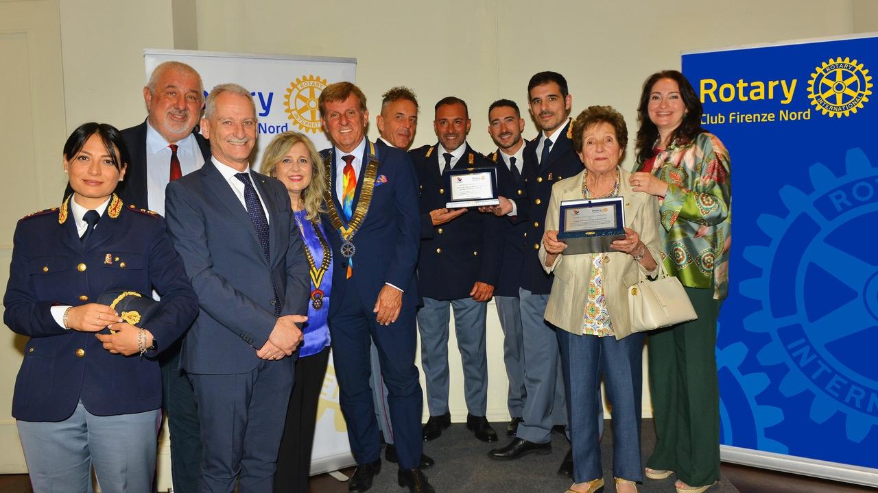 Truffe agli anziani: il coraggio di Paola premiato dal Rotary Firenze Nord
