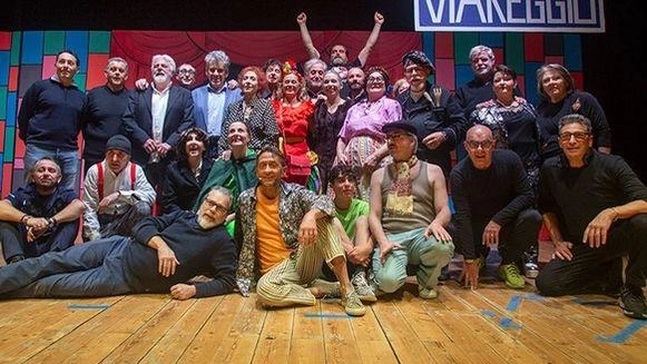 Tre serate (da domani a sabato) di commedia in vernacolo al teatro Jenco con la compagnia “Cantiere teatro Viareggio“