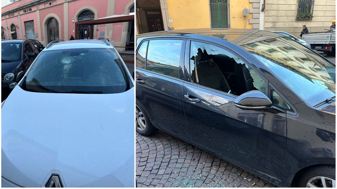 Spaccati i vetri a sei veicoli in via della Mattonaia, in via Caccini distrutta una macchina. "È più di un atto vandalico"