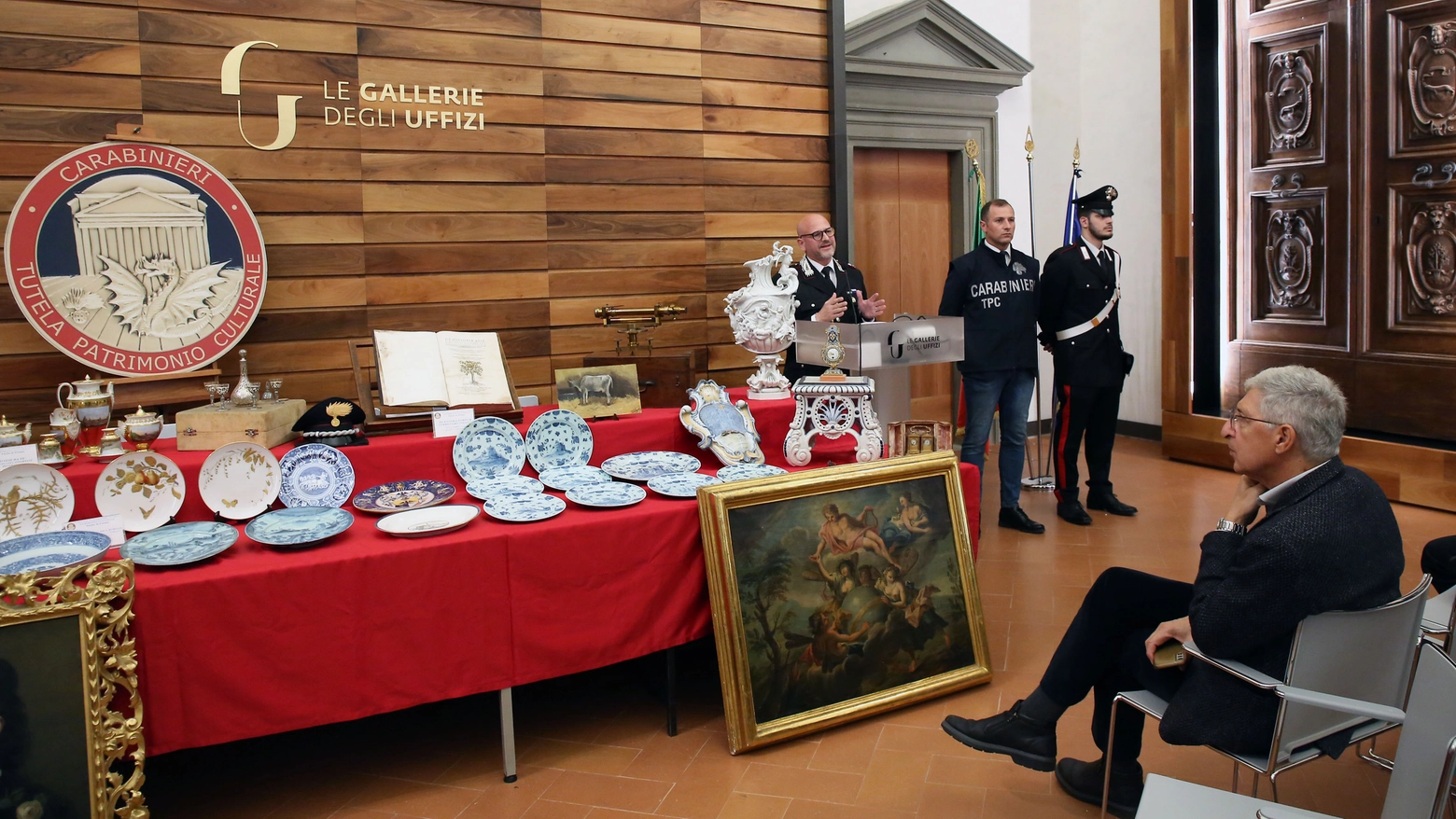 NUCLEO CARABINIERI OPERE RECUPERATE