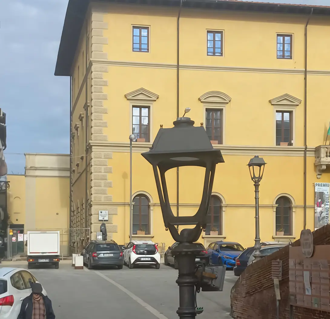 Aumenti, tensione e uscita dall’aula. Ecco il bilancio