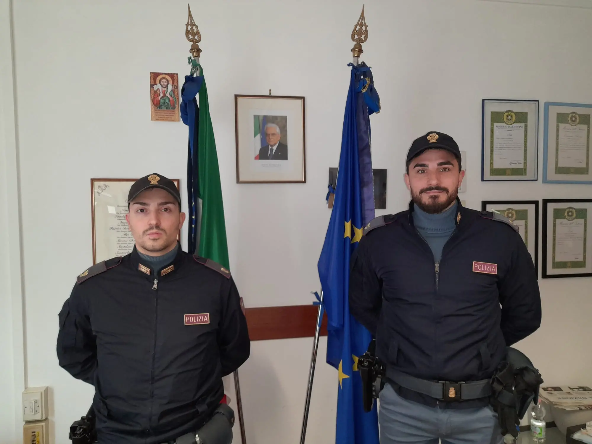 Ecco i due nuovi agenti in servizio al Commissariato di Montevarchi