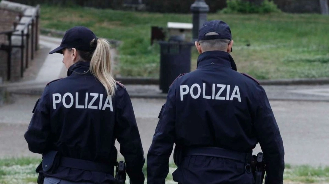 La polizia