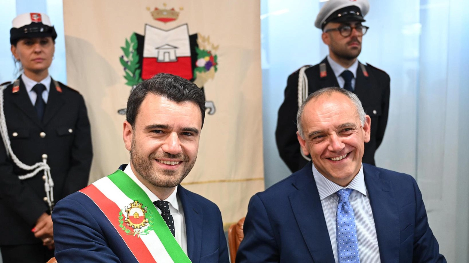 Inizia l’era del sindaco Del Chiaro. Menesini eletto all’unanimità presidente del consiglio comunale