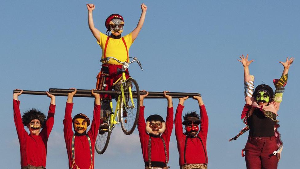 Il campione e la zanzara a Brugnato. Una bottega creativa in movimento