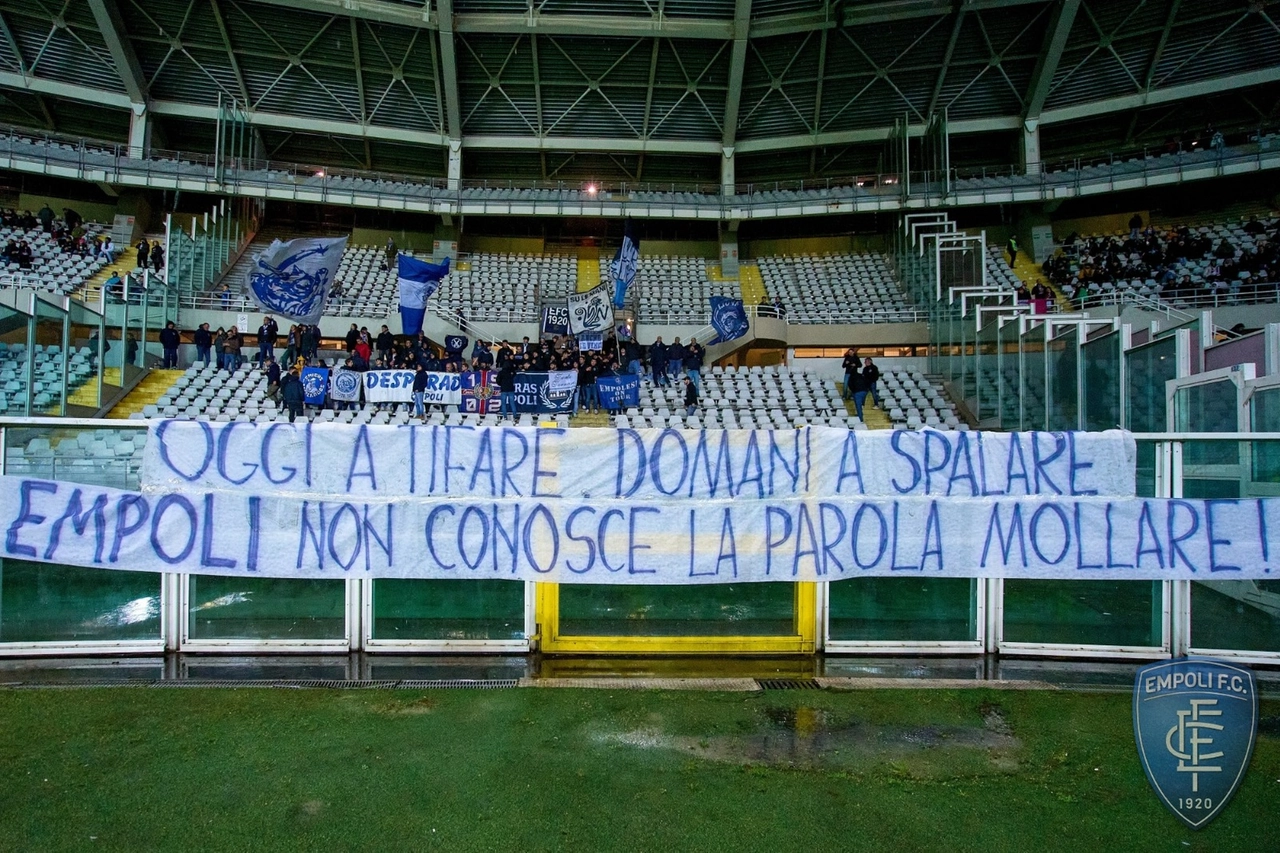 Il messaggio dei tifosi azzurri per la città (Foto Empoli FC)