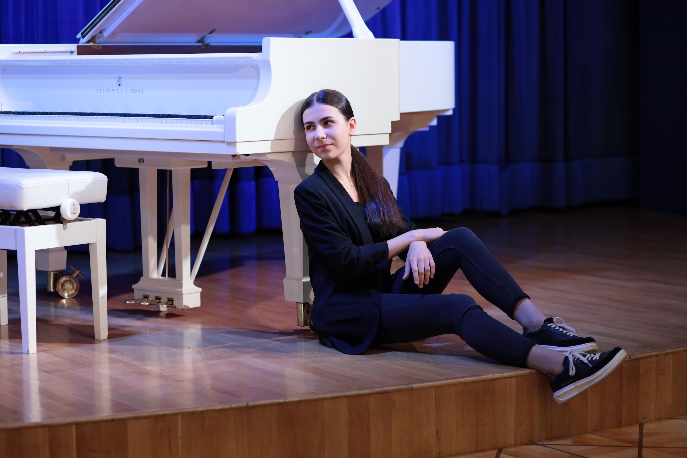 Penultimo appuntamento di Anima Mundi, ospite la "pianista prodigiosa" Alexandra Dovgan