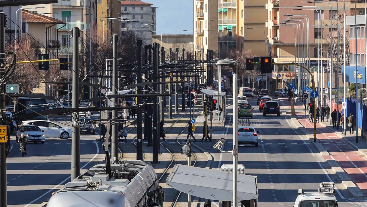 La tramvia a Firenze (Foto New Press Photo)