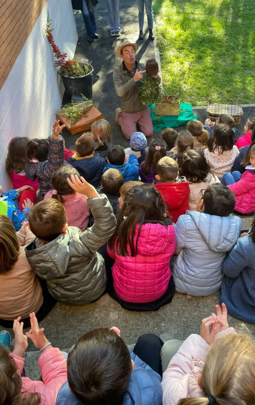 Scandicci, al via la piantagione del bosco didattico alla scuola primaria Pertini