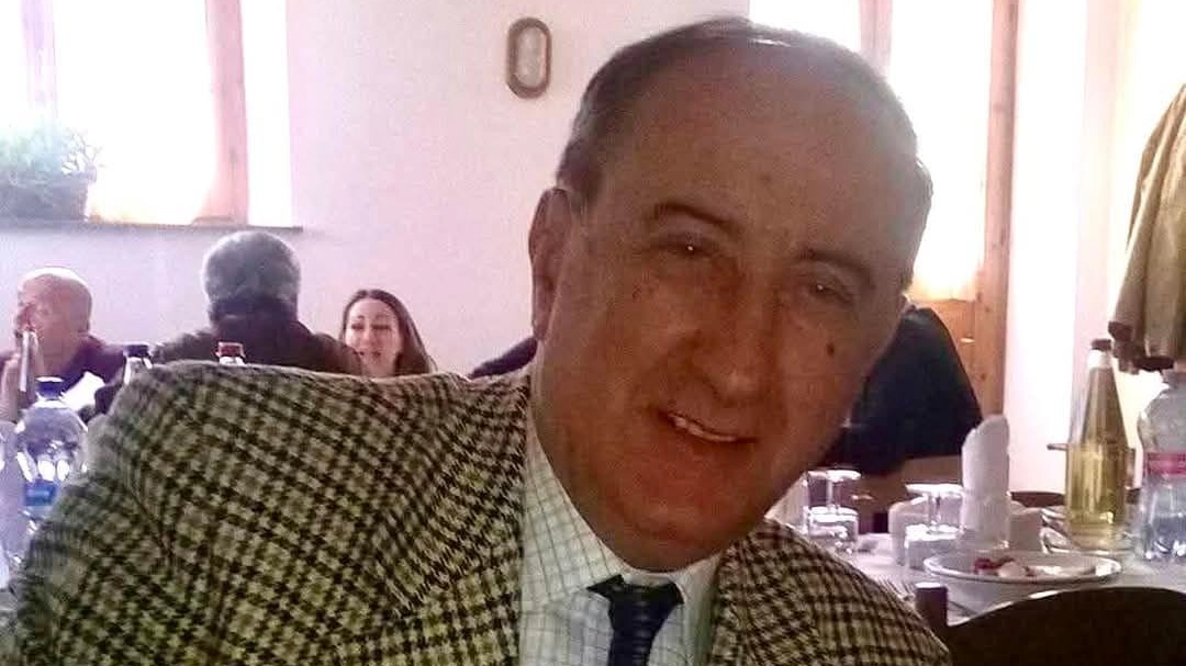 PERUGIA - Si è spento a Perugia a 76 anni il dottor Stefano Sfondalmondo, giudice Federcaccia per cani da ferma....