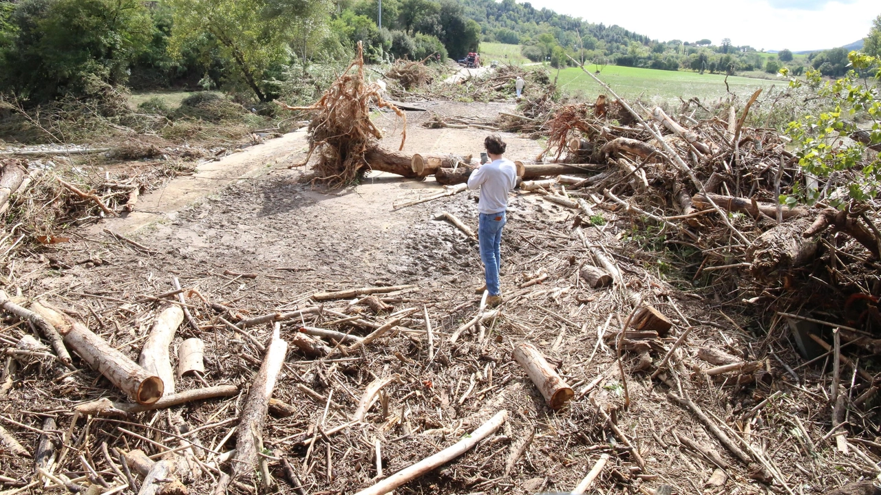 Una immagine della devastazione a La Gabella provocata dal maltempo il 23 settembre. Ora l’iniziativa per raccogliere i fondi