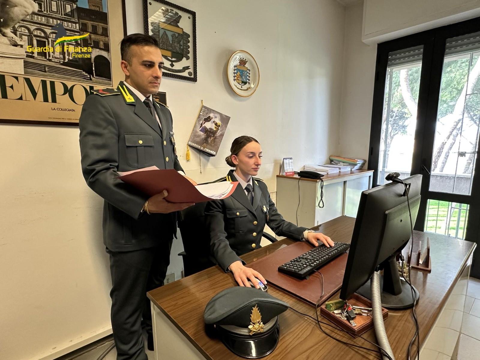 https://www.lanazione.it/image-service/view/acePublic/alias/contentid/ODUzMTA2NjktM2FjZi00/0/le-indagini-sono-partite-dalla-guardia-di-finanza.jpeg