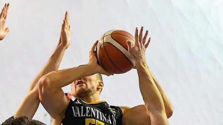 La BNV Juve Pontedera ha chiuso il 2024 con una sconfitta amara cedendo al Bottegone basket per 67-63. Al PalaZoli,...