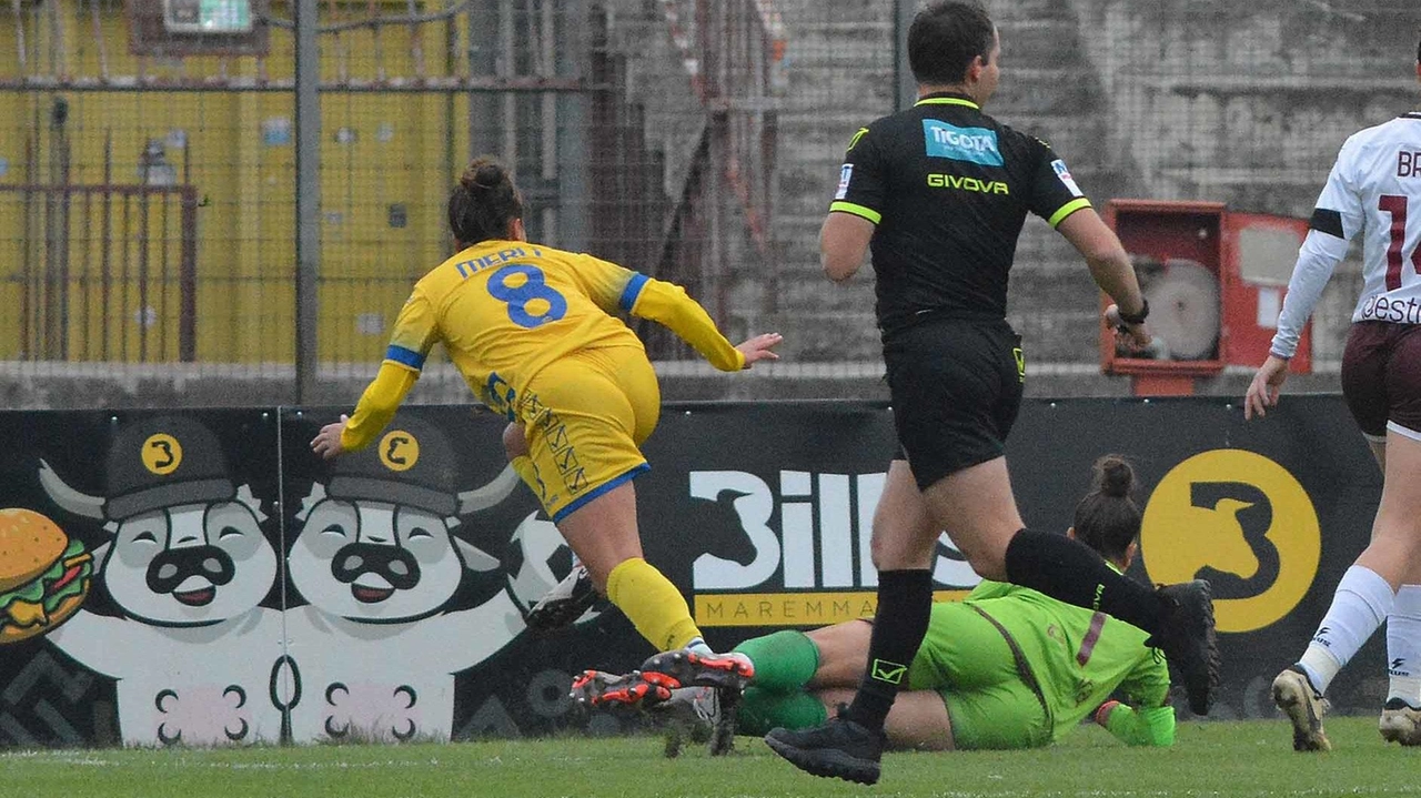 L’episodio durante una partita del campionato regionale. Juniores femminile (foto d’archivio)