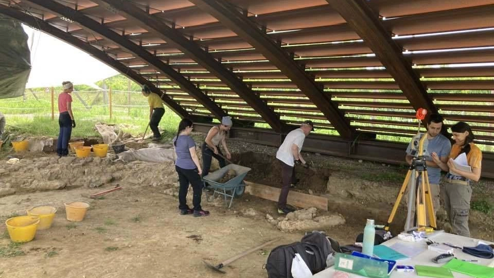 Un’immagine dell’ultima campagna di scavo nell’area archeologica di San Genesio che ha fatto tornare alla luce le radici di San Miniato